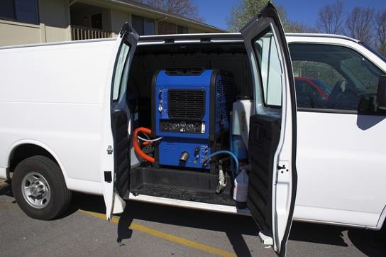 Carpet cleaning van in Lakeland Florida 33801